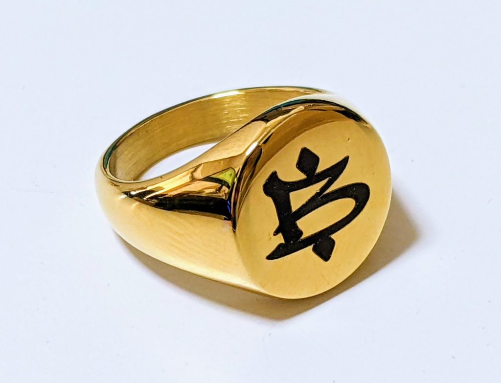 ブランドロゴをレーザー彫刻した印台リングのご製作　2025年8月8日